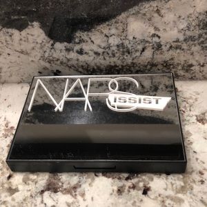 NARS ISSIST Eye Shadow Palette